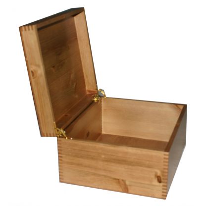Rustic Pine Large Box Open Quadrant Hinges in brass tone